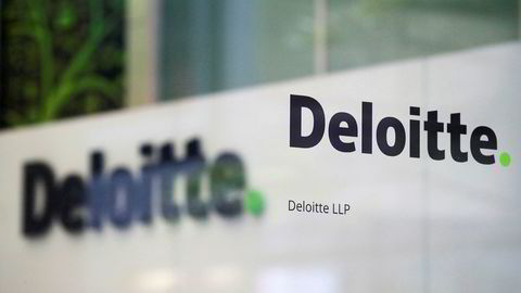 Deloitte regnes som en av de fire store innenfor revisjon verden over.