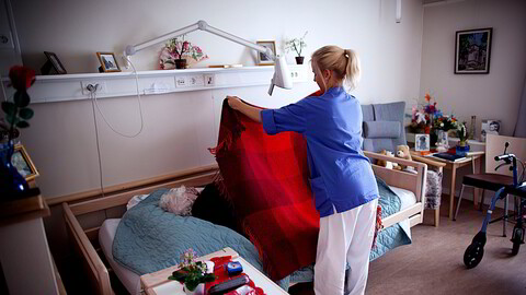 Det blir flere eldre, men ikke samme vekst i helsepersonell. Er løsningen å bruke de ressursene vi har mer effektivt eller å spytte flere midler inn i helsetjenesten?