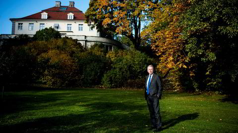 Jens Ulltveit-Moe sier nå at Umoe-hovedkvarteret i bakgrunnen likevel ikke er solgt.