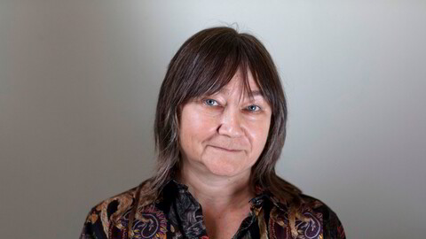 På besøk. Den prisbelønnede skotske forfatteren Ali Smith er norgesaktuell med oversettelsen av romanen «Gliff» (2024). 27. mai gjester hun også Oslo.