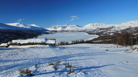 Siden 70-tallet har noen av Midt-Norges mest populære langrennsløyper blitt kjørt langs vannet i Gjevilvassdalen. Nå ønsker fem grunneiere å brøyte bort hele løypen.