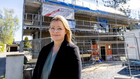 – Jeg tror det vil være bra for både utbyggere og kommunene, sier kommunalminister Kjersti Stenseng (Ap) om regjeringens nye lovforslag om raskere byggesaksbehandling.