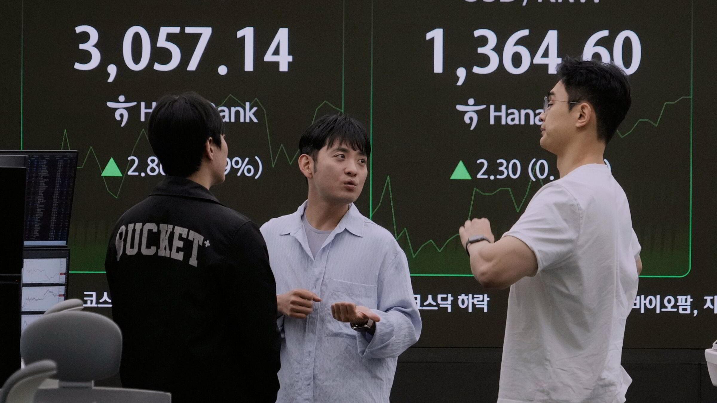 Avventende ukestart ved Asia-børser i forkant av Trump-toll: – Ser for meg økt volatilitet