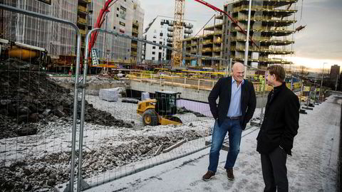 – Vi håper at det sammenslåtte selskapet kan være operativt før påske, sier påtroppende konsernsjef Jørgen Evensen (til høyre) i nye BetonmastHæhre. Til venstre gründer Albert Hæhre som blir den største aksjonæren i det sammenslåtte selskapet.