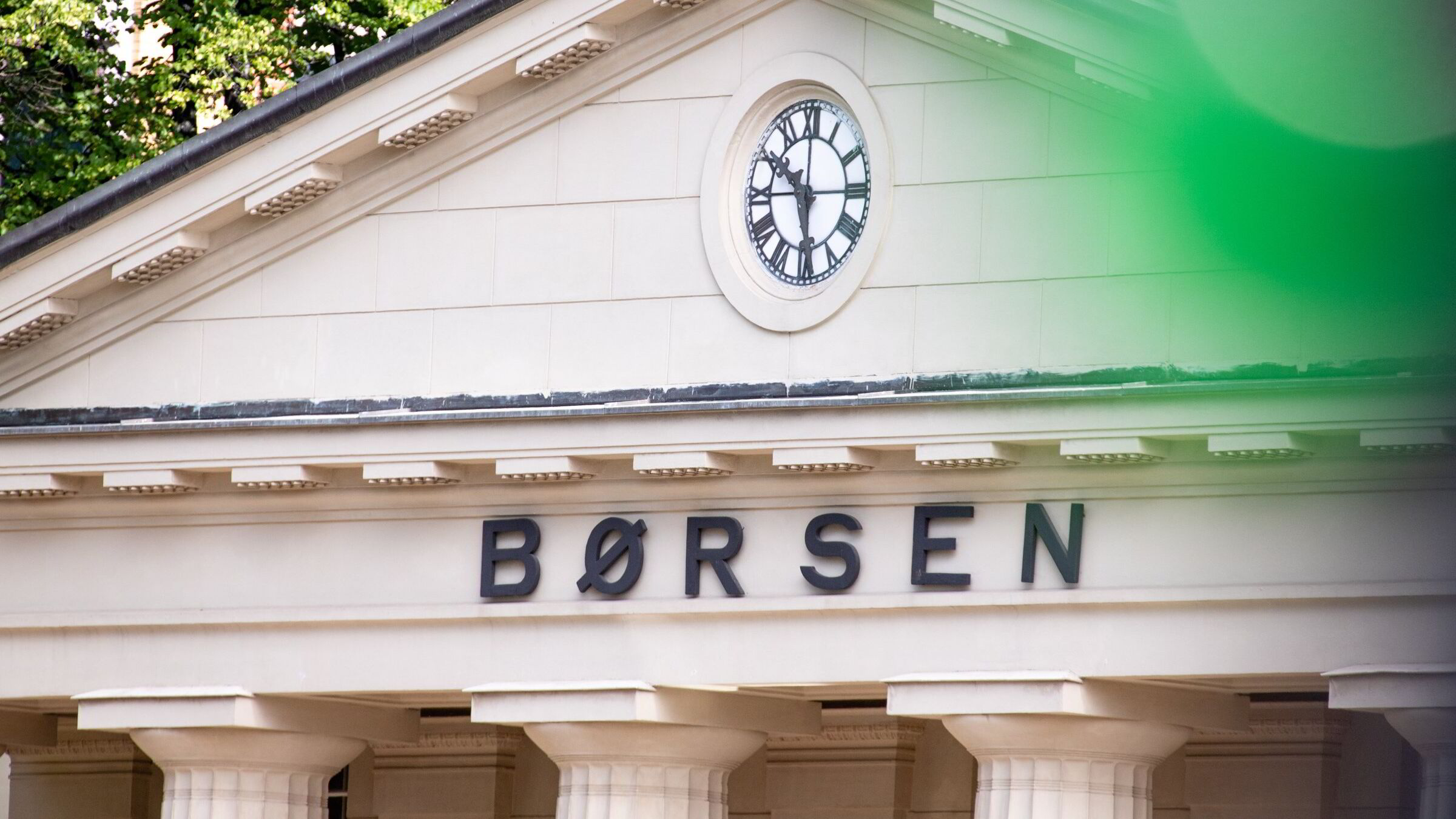 Oslo Børs svinger seg opp med oljeprisen – Norwegian og Norse stuper