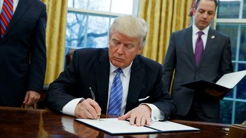 USAs nye president Donald Trump signerte mandag tre presidentordre. En av dem forbyr bruk av bistandspenger til utenlandske organisasjoner som tilbyr eller gir informasjon om abort.