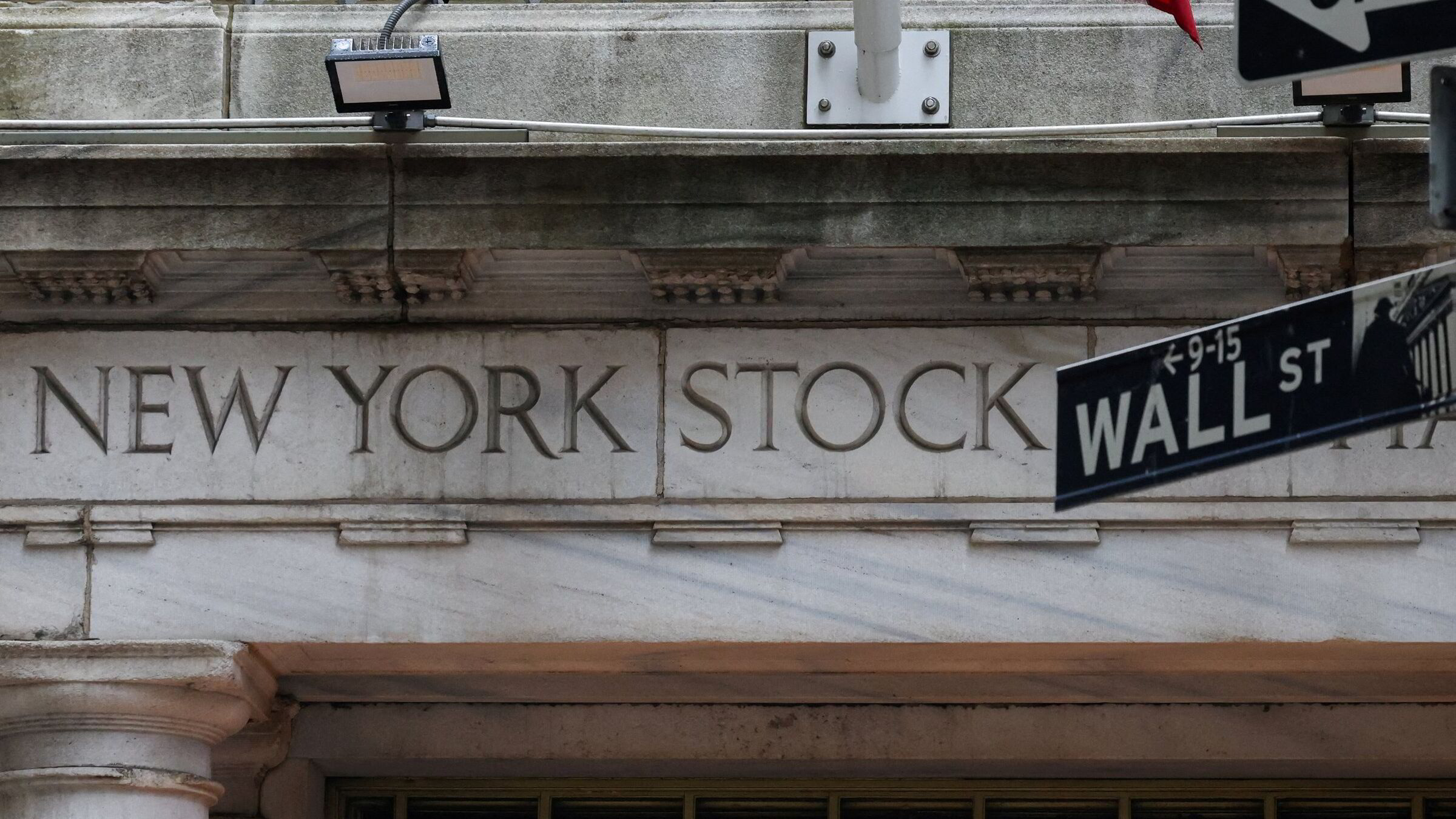 Wall Street slo tilbake etter fall tirsdag