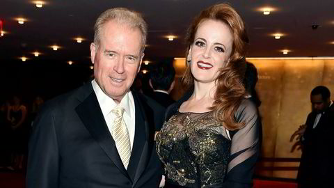 Robert Mercer (71) og datteren Rebekah Mercer (43) er blant de viktigste pengefolkene bak president Donald Trump. Familien er også inne på eiersiden i det ultrakonservative nasjonalistiske nettstedet Breitbart News.