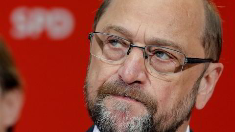 – Dette er en vanskelig dag for sosialdemokratene, sier lederen for sosialdemokratiske SPD, Martin Schulz, etter det sviende nederlaget  i den tyske delstaten Nordrhein-Westfalen.