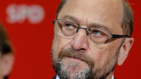 – Dette er en vanskelig dag for sosialdemokratene, sier lederen for sosialdemokratiske SPD, Martin Schulz, etter det sviende nederlaget  i den tyske delstaten Nordrhein-Westfalen.