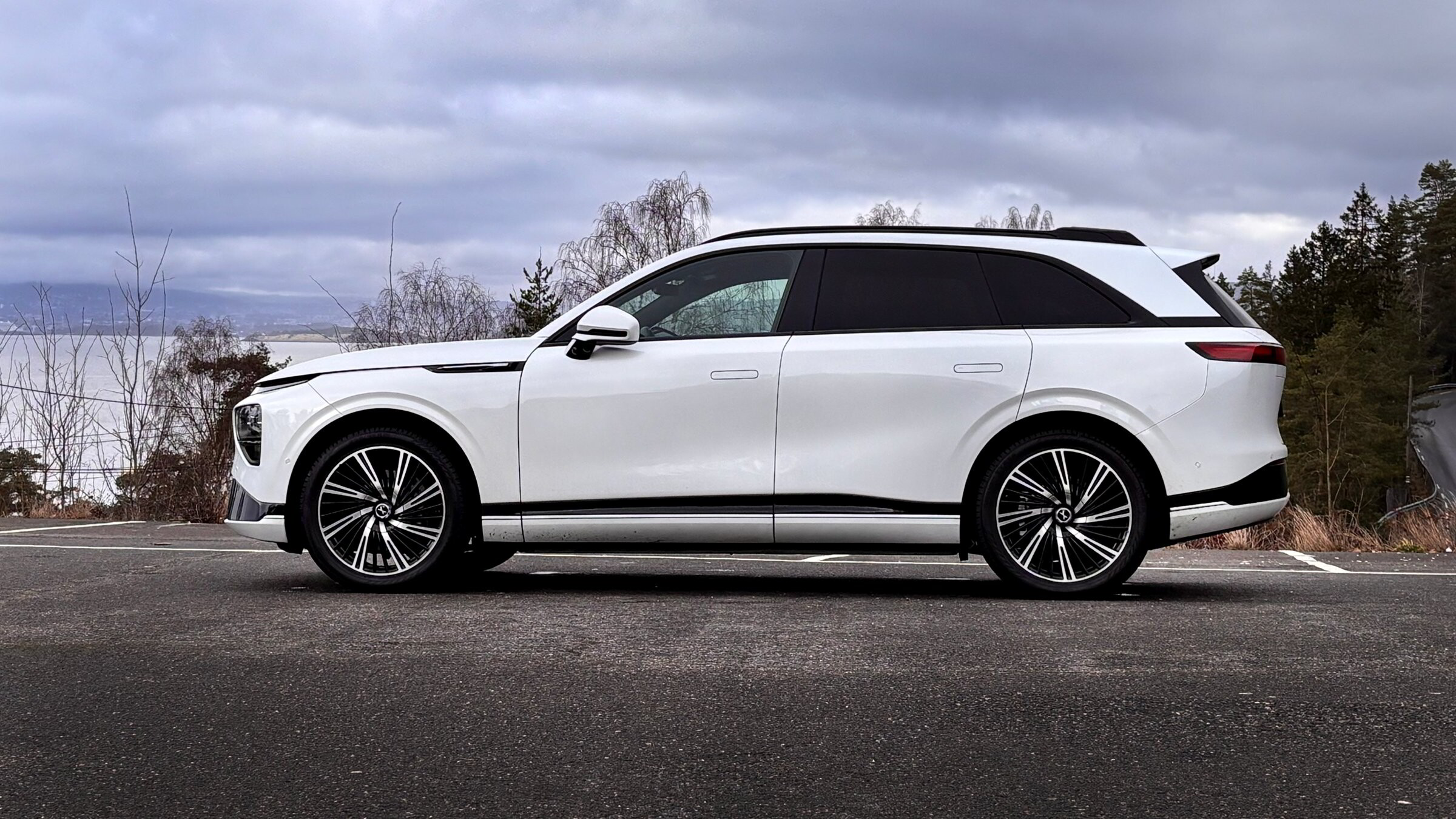 Biltest av Xpeng G9: Ladeekspressen