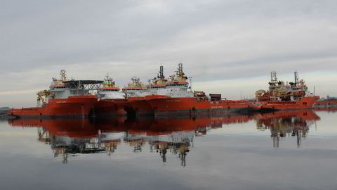 Solstad-skip lagt i opplag ved rederiets base på Husøy i Karmøy i november i fjor. Foto: Tor Inge Vormedal