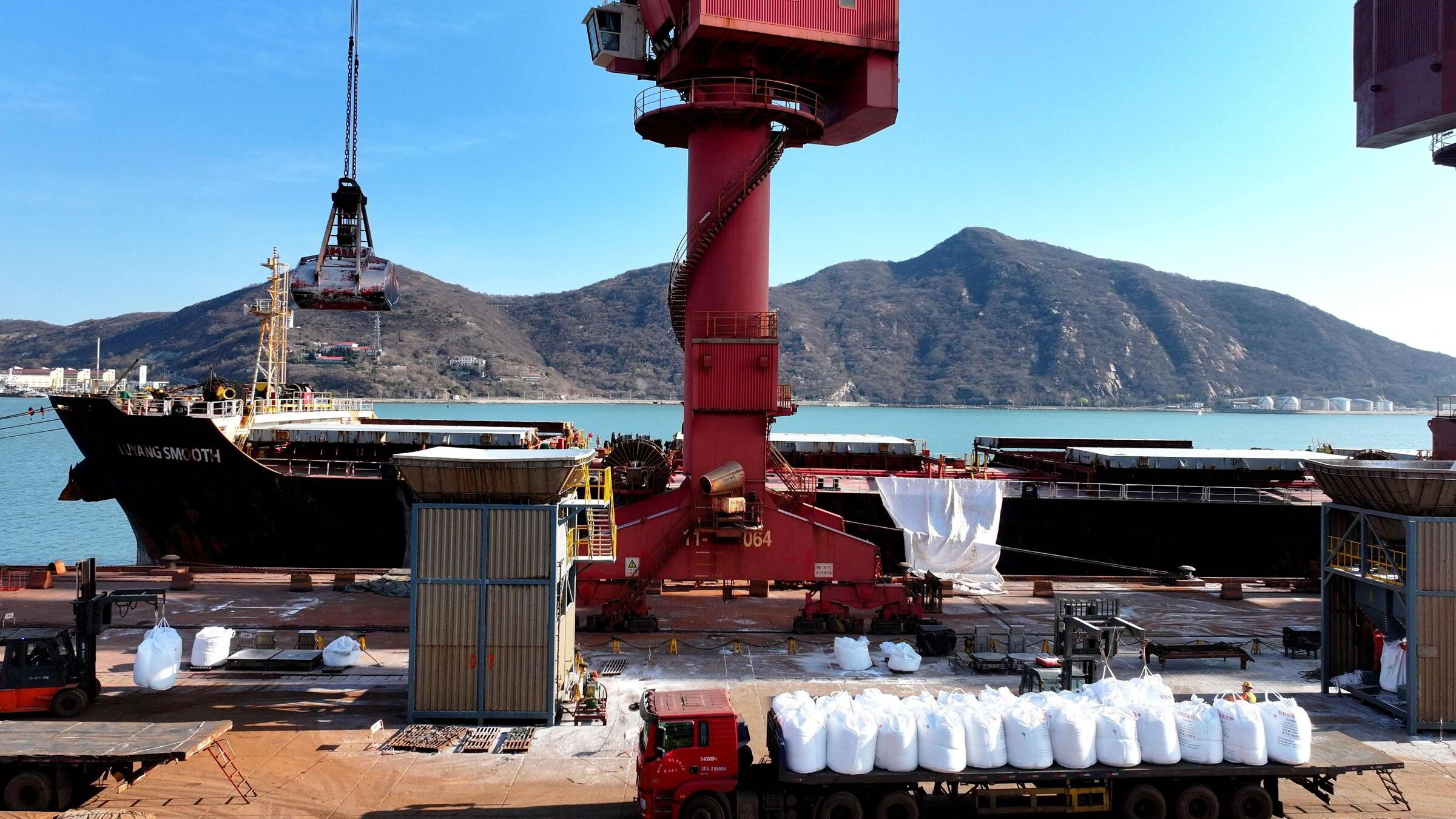 Kina struper eksport av drivstoff og gjødsel