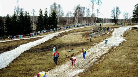 Det var ikke rare snøforholdene som ventet løperne i verdenscupen da Svenska Skidspelen i Falun kjørte i gang verdenscuphelg på den brunhvite snøen i mars 1989.