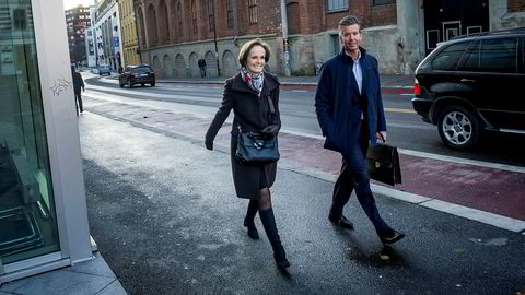 Styreleder i NHST Anette Olsen og nestleder Richard Olav AA på vei inn til NHSTs styremøte i november 2017.