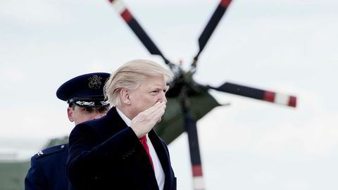 President Donald Trump (bildet) skremmer sine egne venner og allierte, ifølge USA-ekspert Svein Melby.