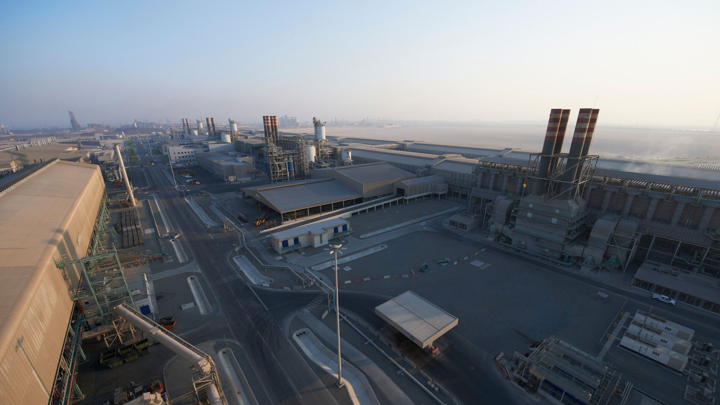 Norsk Hydros ansatte påvirket av krigen i Midtøsten: – Jobbet gjennom helgen