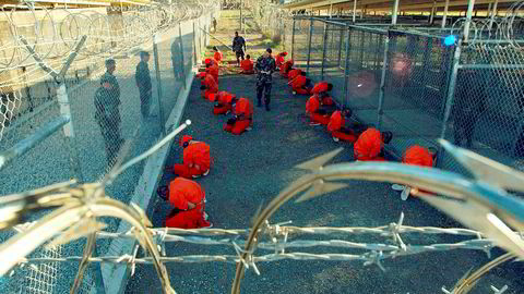 Bilde fra Guantanamo-fengselet på Cuba i 2002. Barack Obama ville stenge fengselet, men lykkes ikke i sin presidenttid.