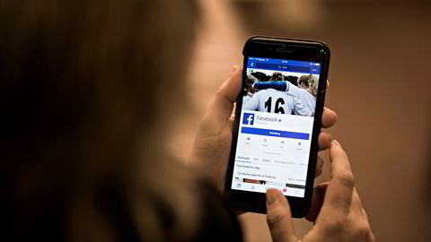 «Det beste selskaper som Facebook kan gjøre, er trolig å satse på mest mulig åpenhet om reglene de bruker», skriver Kjetil Wiedswang.