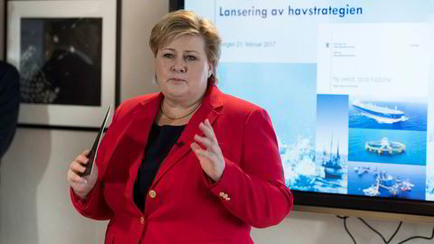 At Erna Solberg var i Bergen i februar for å legge frem regjeringens havstrategi ser ikke ut til å ha hjulpet Høyre på meningsmålingene i vesltandshovedstaden. Foto: Marit Hommedal / NTB scanpix