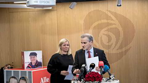Partisekretær Kjersti Stenseng (t.v.) varsler endringer i Arbeiderpartiet. Her sammen med Ap-leder Jonas Gahr Støre.
