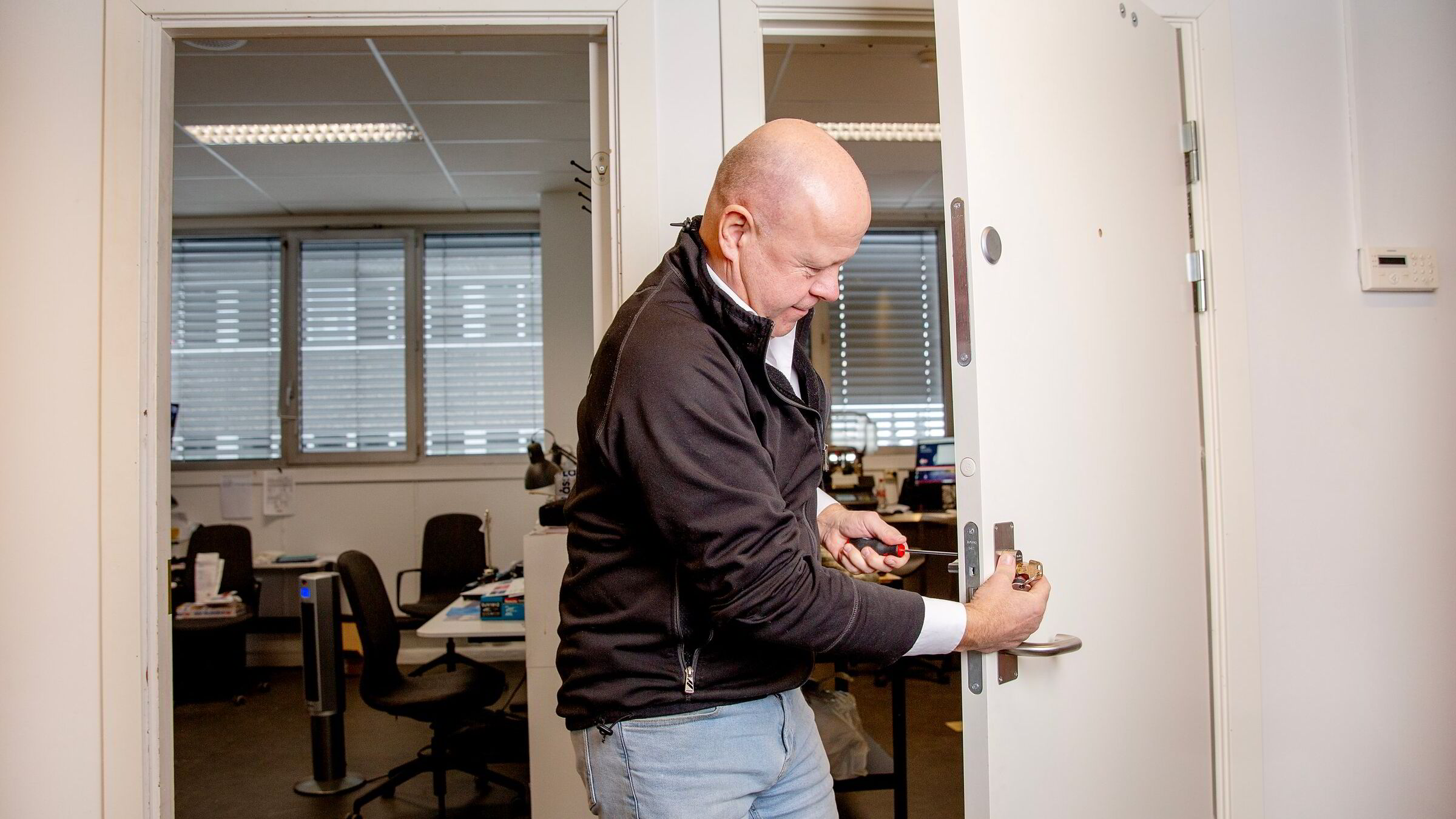 Norges største låsesmed merker nedtur i byggebransjen