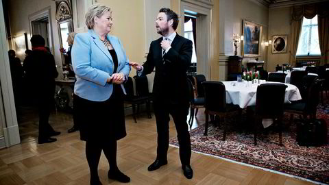 Flere Høyre-topper er uenige med programkomiteen i Høyre som ledes av Torbjørn Røe Isaksen. Her sammen med partileder Erna Solberg. Bildet er fra 2014. Foto: Anette Karlsen/NTB Scanpix