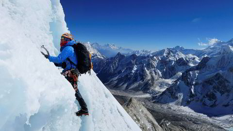 Robert Caspersen på vei opp Pawar Himal, som ligger i området av Himalaya som domineres av 8000-metersfjellet Manaslu.