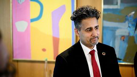 Kulturminister Abid Raja møtte fredag Norway Chess i Stavanger.