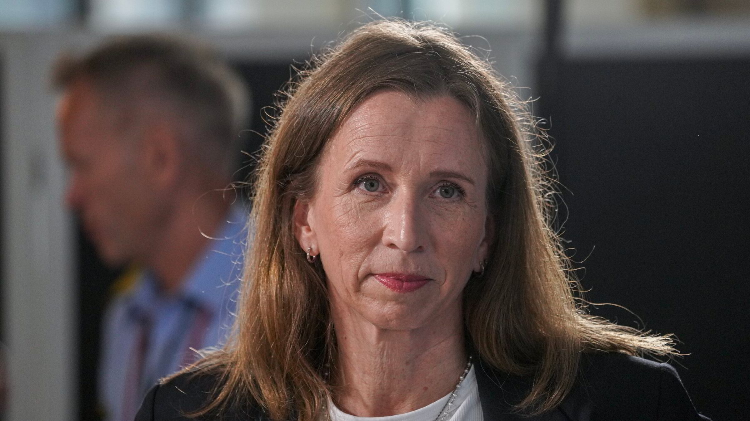 Regjeringen ut mot millionerstatninger – foreslår maksgrense