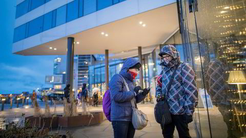 Jesus Lorenzo og Isabel Martinez fra Vigo i Spania bor på Clarion Hotel The Edge i Tromsø og jakter nordlys denne uken.