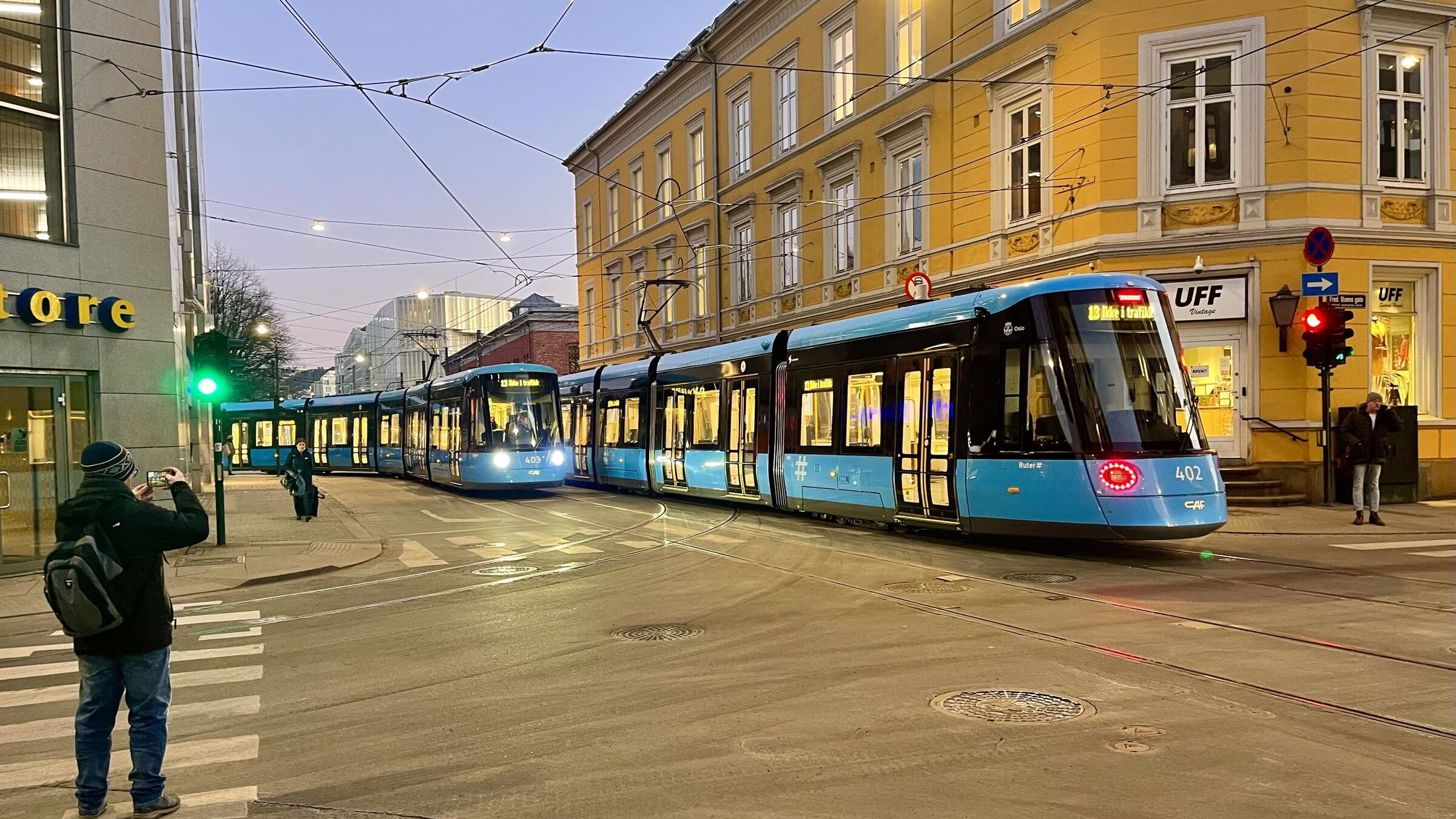 Oslo Sporveier parkerer elsyklene