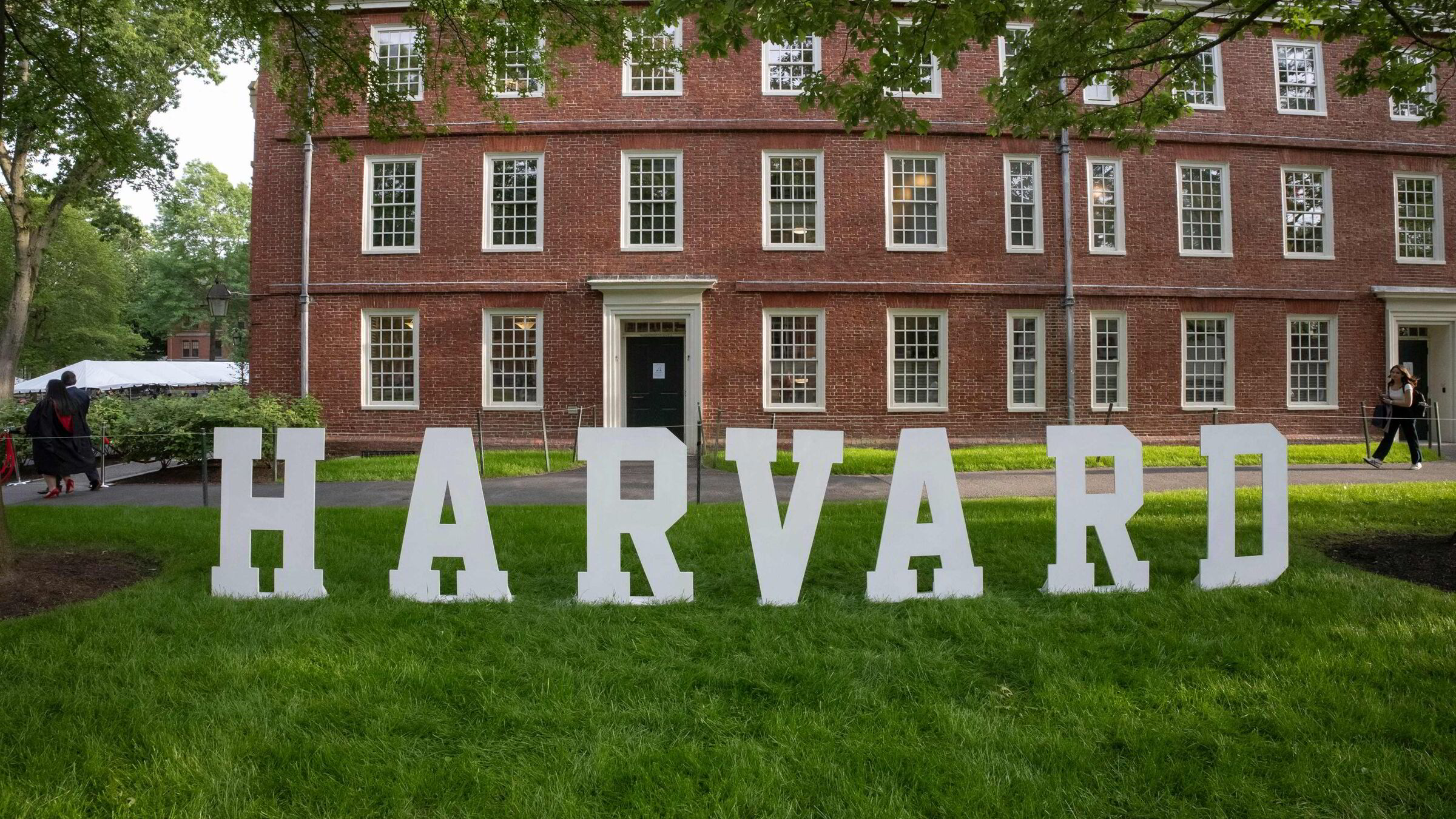 Norge bør kjøpe Harvard