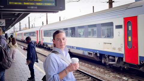 Vilde Coward varslet SAS både fysisk på flyplassen og gjennom flyselskapets app umiddelbart etter at hun oppdaget feilen på en jobbreise til Brussel. Likevel hadde hun fremdeles tilgang til den svenske familiens flybilletter og passinformasjon 29 timer senere.