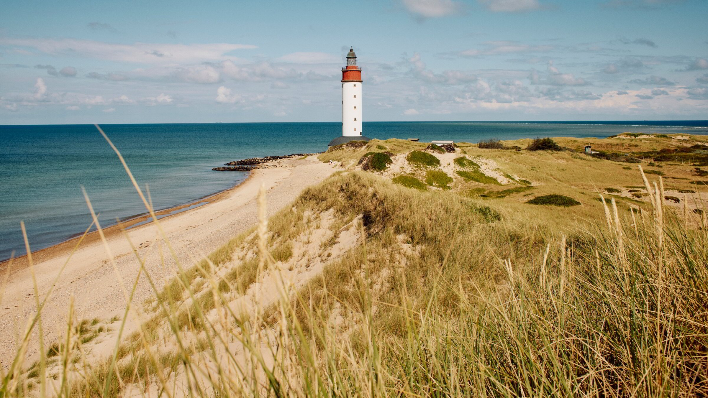 Øya med 140 fastboende rennes ned av 50.000 sommerturister