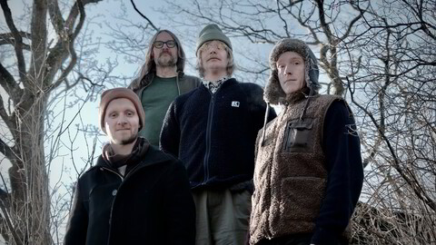 På med progluen med Soft Ffog: Vegard Lien Bjerkan (fra venstre), Trond Frønes, Axel Skalstad og Tom Hasslan.