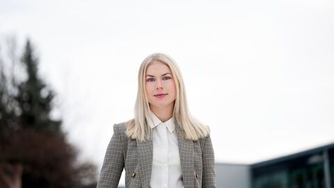 Tiril Flørnes Støle har kjøpt en eksklusiv villa i Holmenkollen.
