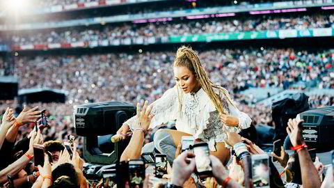 Beyoncés «Lemonade» ble lansert eksklusivt på Tidal i april 2016. I løpet av 15 dager skal albumet ha blitt lyttet til 306 millioner ganger. Her opptrer Beyoncé i Dublin på den etterføl- gende turneen samme år.