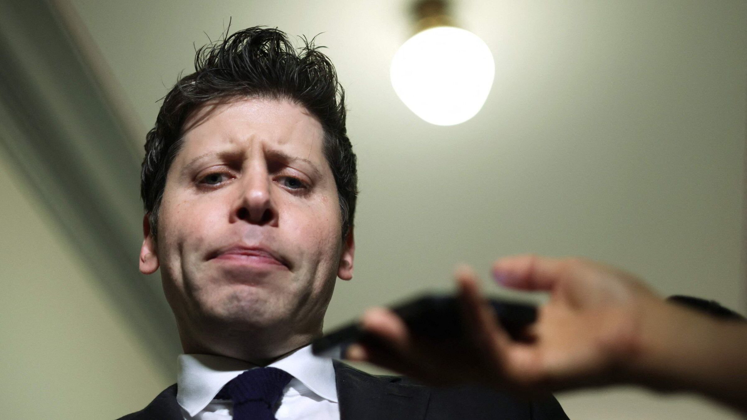 Sier Meta lokker med milliardbonuser