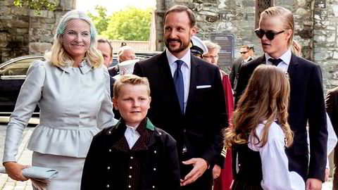Kronprins Haakon og kronprinsesse Mette-Marit lar husmannsplasser forfalle. Her med barna Marius Borg Høiby, prins Sverre Magnus og prinsesse Ingrid Alexandra.