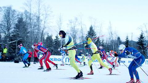 Mangel på snø har satt en stopper for flere turrenn i vinter. Her fra starten av Holmenkollmarsjen i 2015. Nå er dette rennet utsatt til mars.