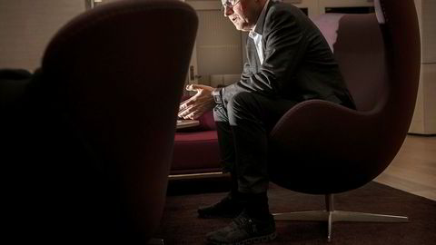 DNB-sjef Rune Bjerke synes veksten i forbrukslånsmarkedet har vært for høy de senere årene. DNB er største aktør i en del av markedet, nemlig kredittkort.