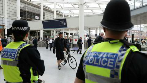 Victoria-stasjonen i Manchester er gjenåpnet, over en uke etter terrorangrepet.