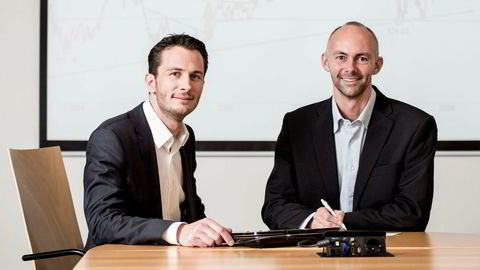 Styreleder og investor Espen Grønstad i Investtech Invest mener avkastningen de siste årene viser at teknisk analyse fungerer. Geir Linløkken (til høyre) er en av tre forvaltere i selskapet.