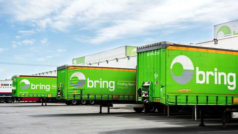 Ansatte i Postens selskap Bring Trucking i Slovakia blir i en BBC-reportasje fremstilt som underbetalte sjåfører. Ledelsen i Posten avviser beskyldningene. Bildet viser Bring-terminalen på Karihaugen i Oslo.
