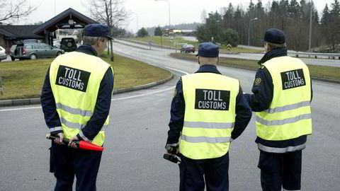 Ansatte i tolletaten er bekymret over kutt på en rekke viktige områder. Bildet er fra en aksjon på Svinesund.