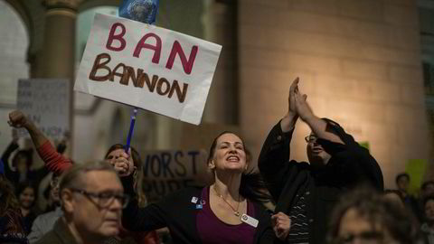 Folk har demonstrert mot at Donald Trump har valgt Steve Bannon som sin nærmeste rådgiver.