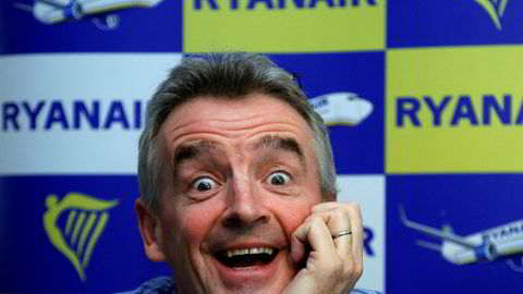 Ryanairs fargerike toppsjef, Michael O'Leary. Her fra en pressekonferanse i 2013.