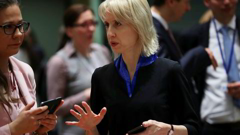 Den tsjekkiske finansministeren Alenka Schillerova satte fredag foten igjen ned.