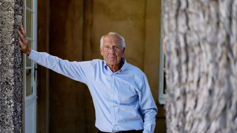 Jørgen Randers (bildet) undervurderer kostnadene ved klimakutt – og klimainnsatsen fra Norge og andre demokratier, skriver Øystein Sjølie.